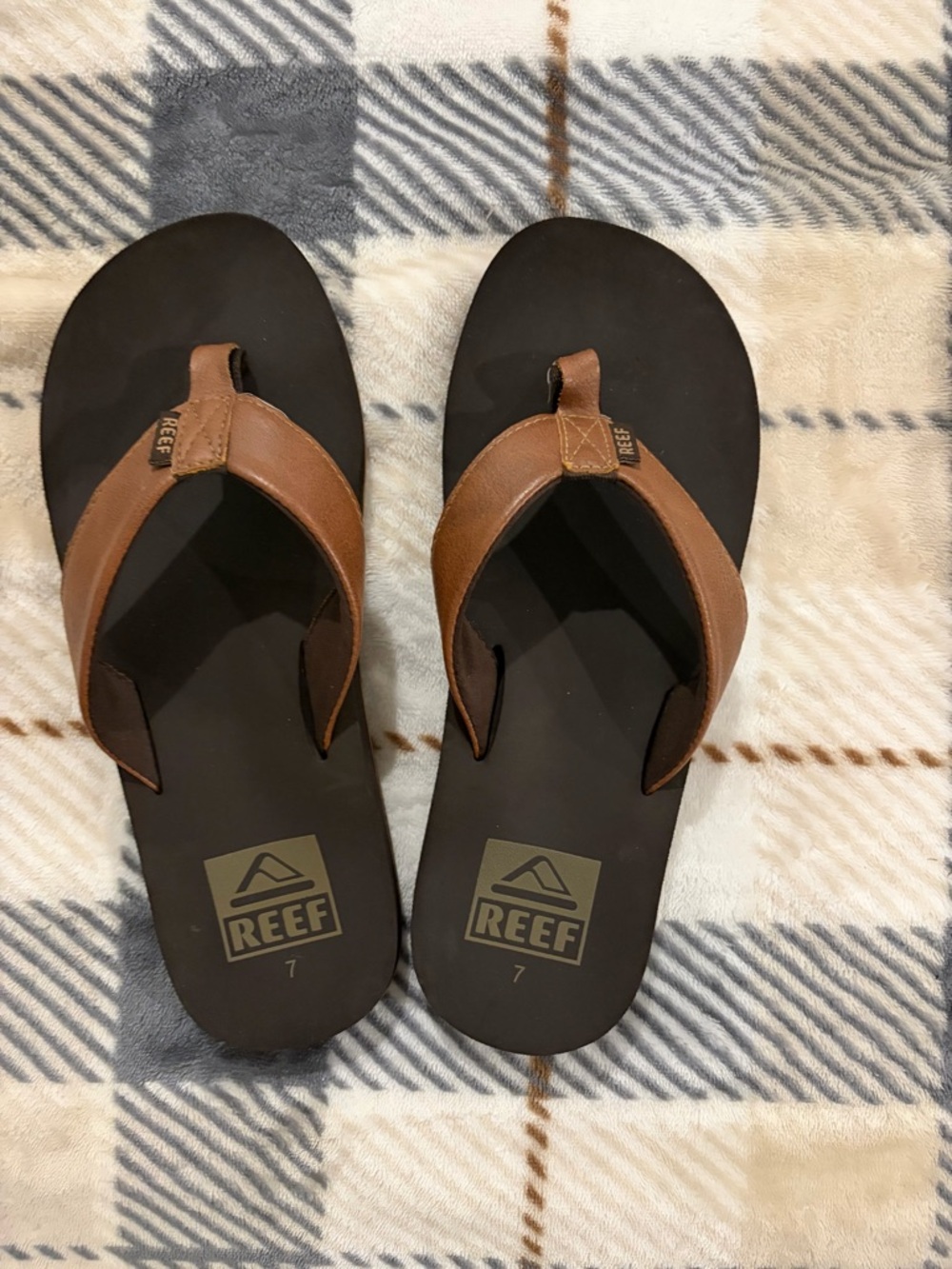 Reef Men’s Brown and Black Leather Flip Flops